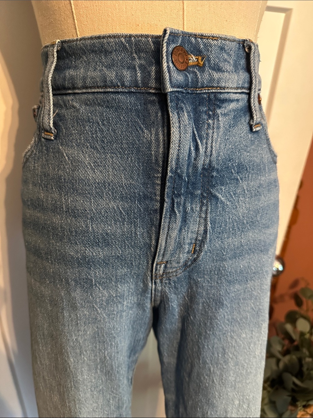 Madewell Women’s The Perfect Vintage Jean 32P blue zipper jeans - Picture 6 of 15